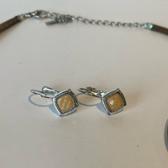 Amber Jewelry Set! Necklace and Eaarings - Picture 4 of 8